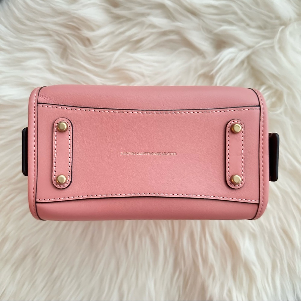Coach Pink Rogue 17 - Picture 5 of 16
